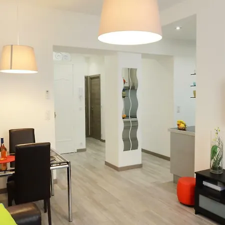 Apartment Carre D'or Very Appart Near The Beach 2 A 6 Personnes Nice