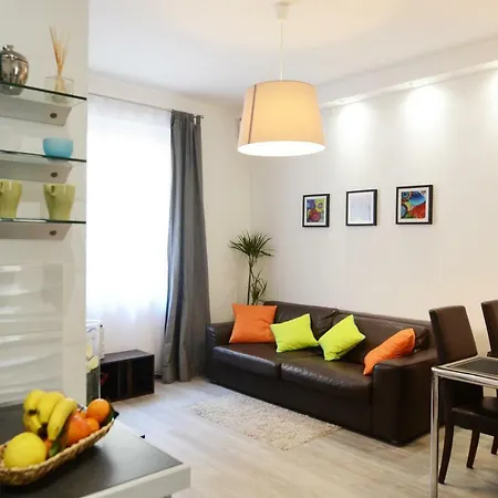 Carre D'or Very Appart Near The Beach 2 A 6 Personnes
