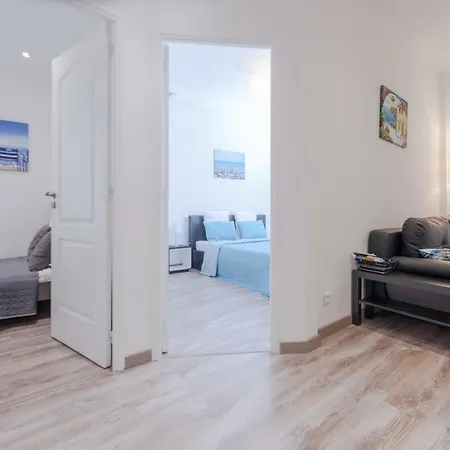Center Barralis Apartment *