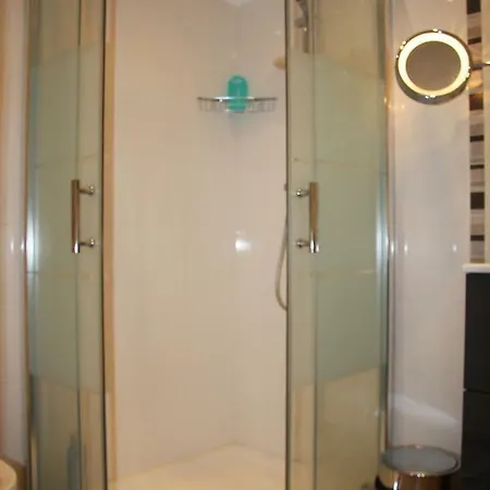 Very Central With Terrace Apartment Nizza