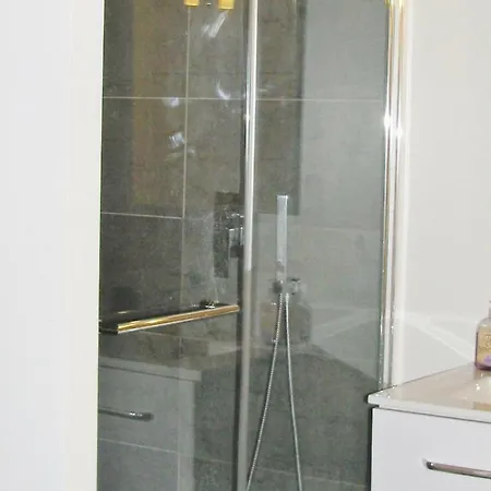 Sam Le Lezard Sarl Apartment Nice