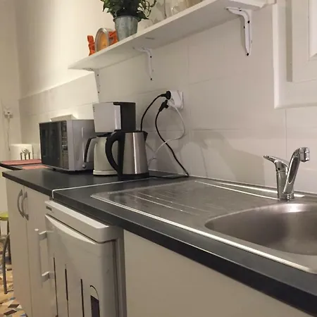 Apartment Centre