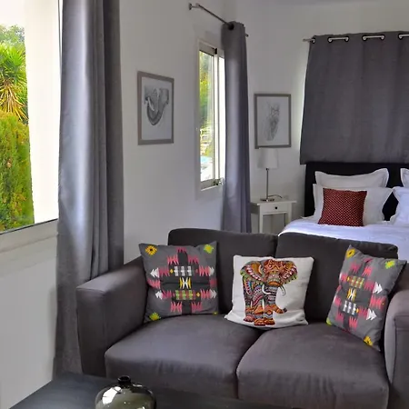 3 Elephants Apartment