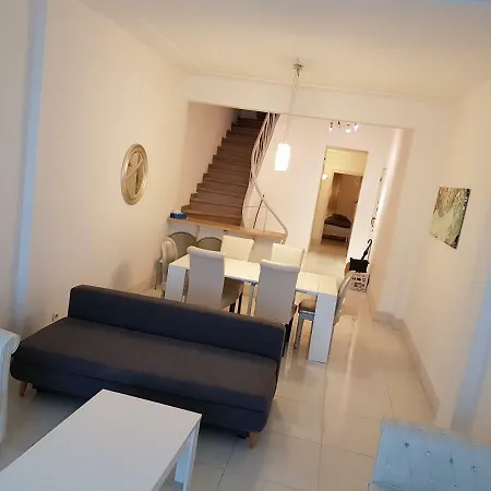 Apartment Duplex On Promenade Des 177