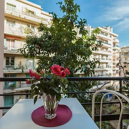 Apartment Center Nice,1 , 2 Balcons