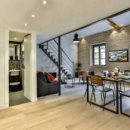 My Casa - 4 Place Massena - Duplex * Nice