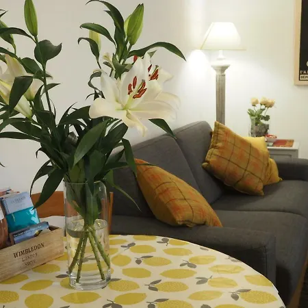 2 Bedroom Old Town Centre Lägenhet *