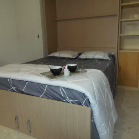 Joli Studio Calme Avec Terrasse Apartamento Niza