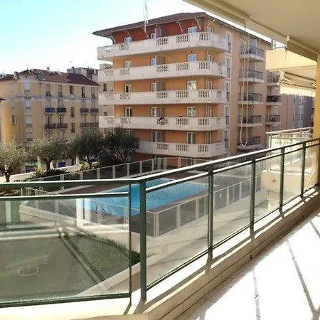 Maison Les Domes, Piscine Et Parking