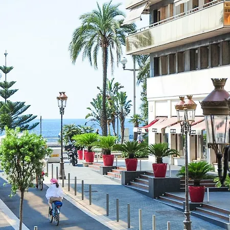 Massenet Five Stars House * Nice