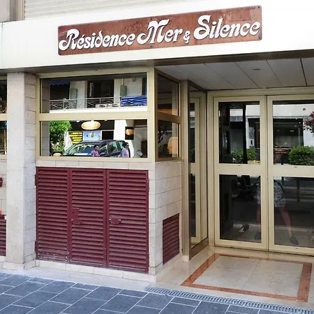 Apartment Massenet Five Stars House