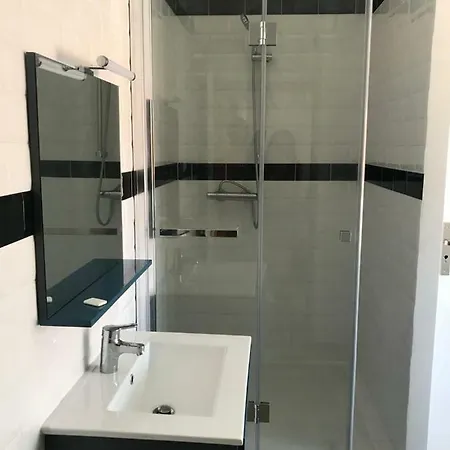 4 A 6 Personnes Sur La Coulee Verte Apartment *