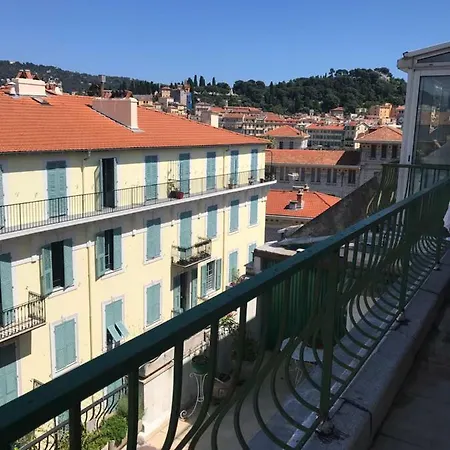 4 A 6 Personnes Sur La Coulee Verte Apartment