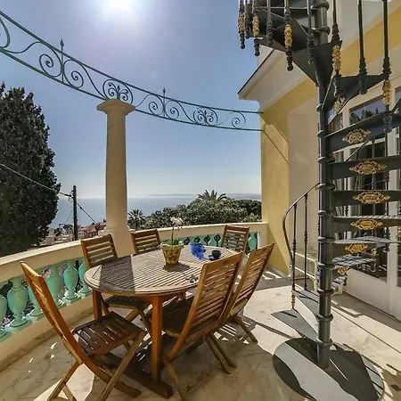 Villa Dracoena