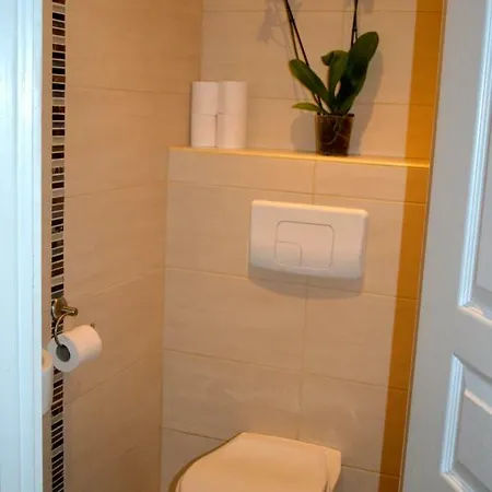 Apartment Apartment-avenue Des Fleurs - 06000