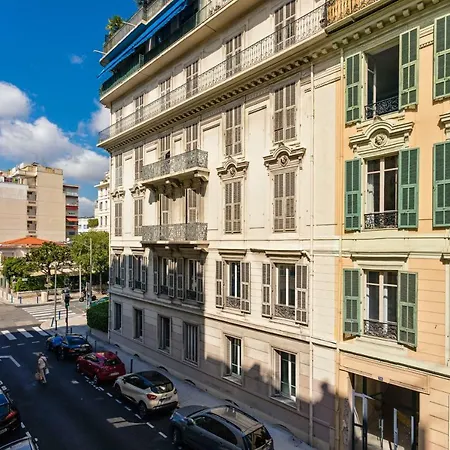 Art Deco Flat 45 M² Nice