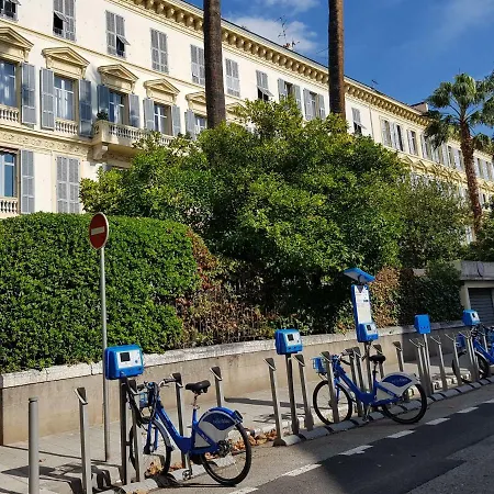 Blue Harmony Apartment *