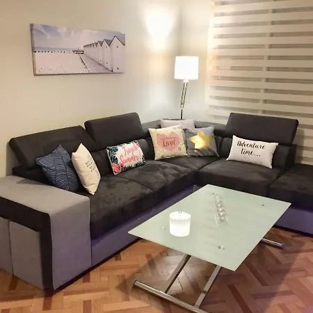 115 By The Sea Niza