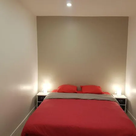Apartment 2 Pieces Au Coeur Du Quartier Branche Du Port Nice