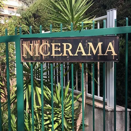 Résidence Cosy Le Nicerama Piscine Parking Appartamento *