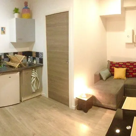 Apartment 2 Pieces Au Coeur Du Quartier Branche Du Port Nice