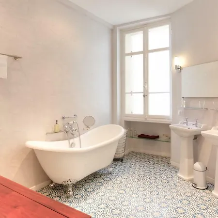 #11 Clemenceau Design Hyper Centre 10min & Appartement *