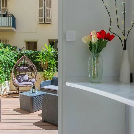 Immeuble Piron Apartment *