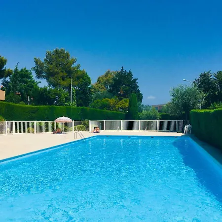 Apartment Oasis Mediterraneen Piscine & Parking Calme Absolu Nice