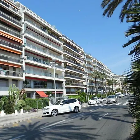 Promenade Des Anglais Petit Studio Au Calme
