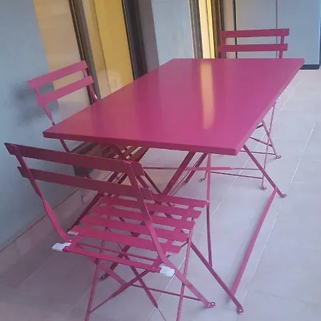 Beautiful 1 Bedroom Flat Appartamento
