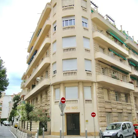 Musiciens Charmant 2 Pieces Apartment