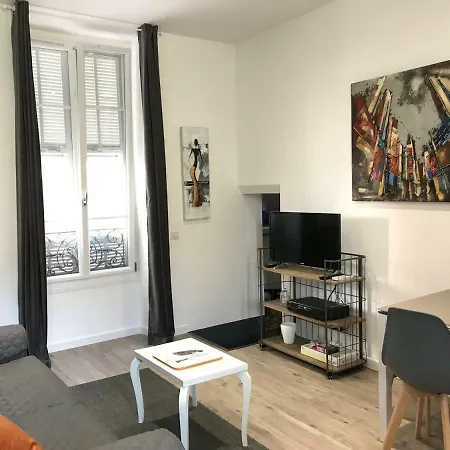 Apartment Le Nid Nice