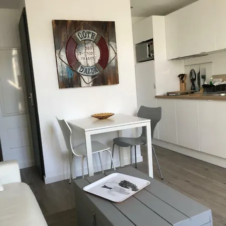 Le Nid Apartment *