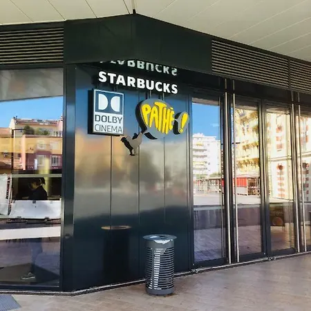 A Terrasse Ensoleillee & Parking A La Gare Du Sud Apartament Nicea