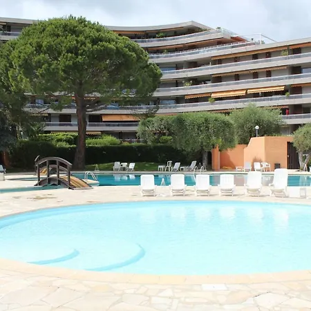 Les Belles Terres Appartement *