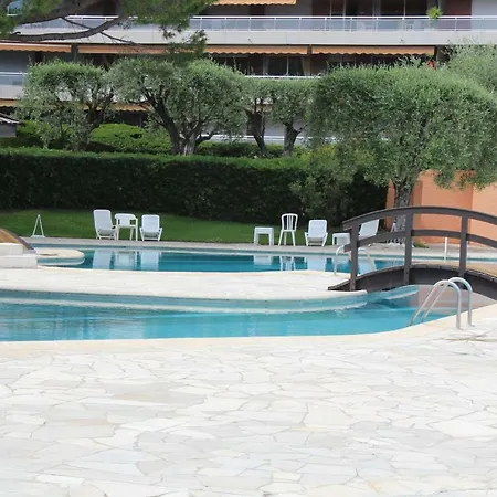 Les Belles Terres Appartement *