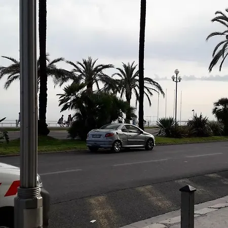 Promenade Des Anglais Petit Studio Au Calme Apartament *