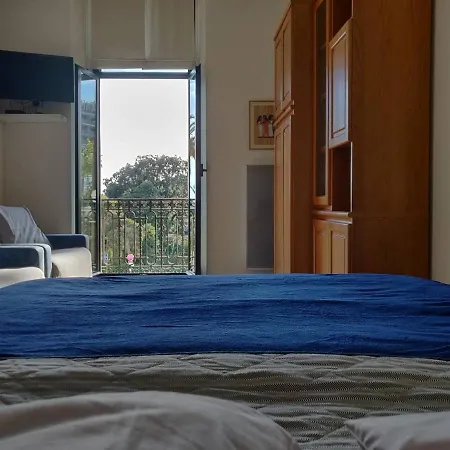 Apartment Studio By The Sea And Albert 1 Garden *