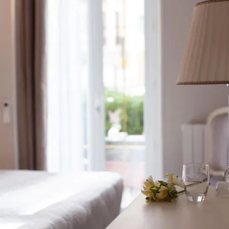 Hotel Restaurant Oasis 3*