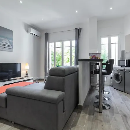 Apartment Grand T2 Proche Promenade Nice