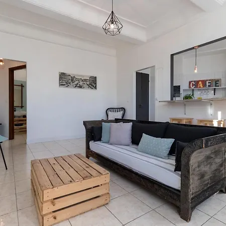 Apartment Bright Old Town