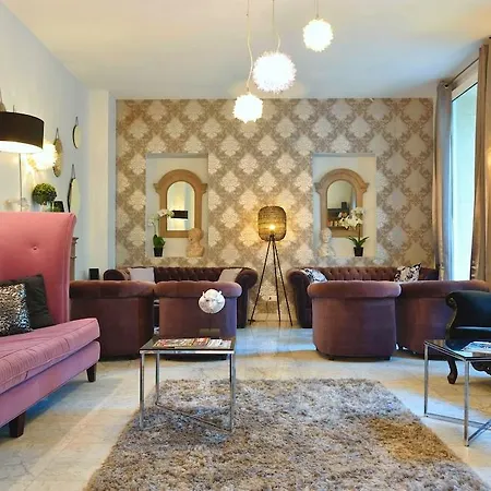 Hotel La Promenade 4*