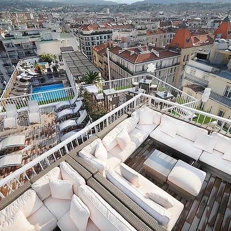 Splendid Y Hotel 4*