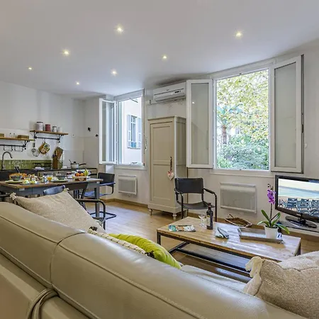 Gambetta - Charming 2 Bedroom - Near Promenade Apartment