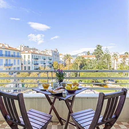 Apartment Victor Hugo - Beautiful Apartment - View Over Garden