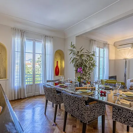 Victor Hugo - Beautiful Apartment - View Over Garden Apartment Nice