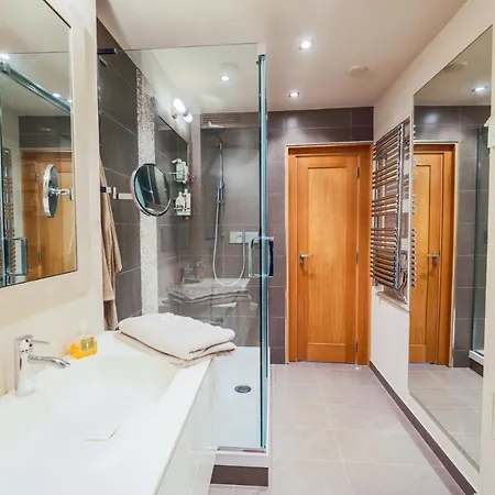 Vue Magenta Ap4188 By Riviera Homes Apartment *