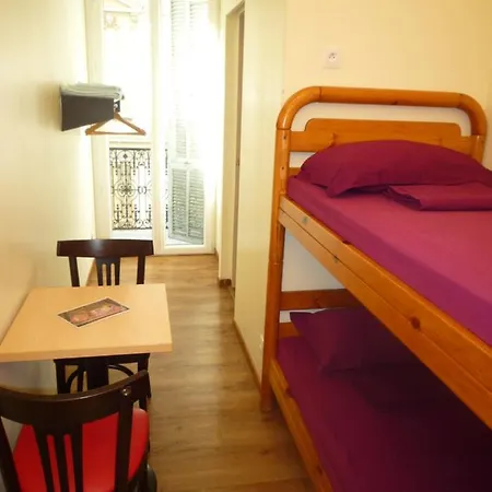 Hostal Lyonnais Niza
