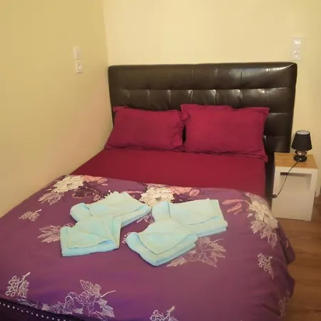 Hostal Lyonnais *