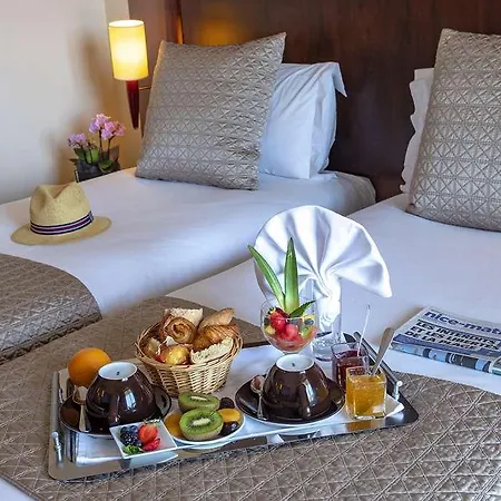 מלון Servotel Saint-vincent 4*